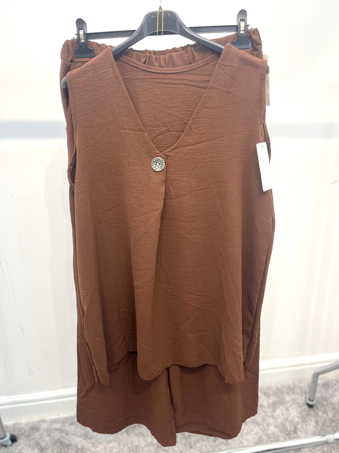 crinkle co-ord set or a tunic and shorts set
