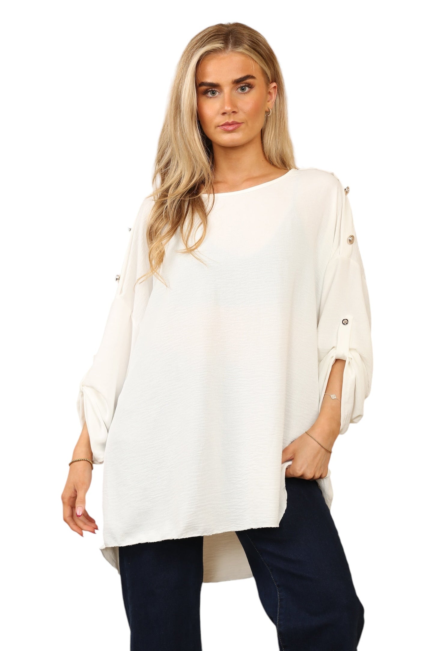 Round neck viscous with brass shoulder design